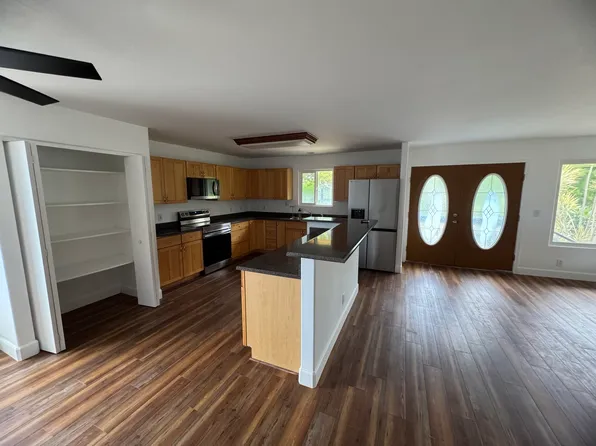 (undisclosed Address), Makawao, HI 96768