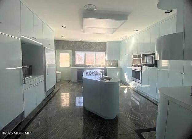 117 Brighton Ave — Photo 11