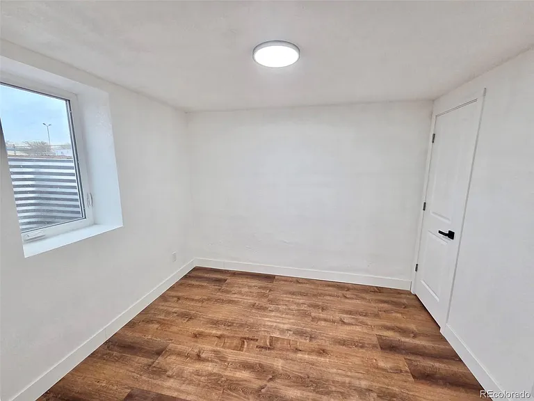 435 Bridge St — Photo 8