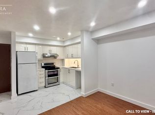 5225 Finch Ave E #301, Toronto, ON M1S5W8