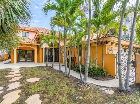 1 18th Ave S, Lake Worth, FL 33460