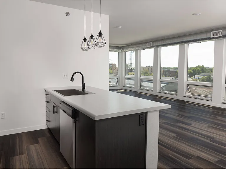 The Landing at 1001 NP — Photo 11