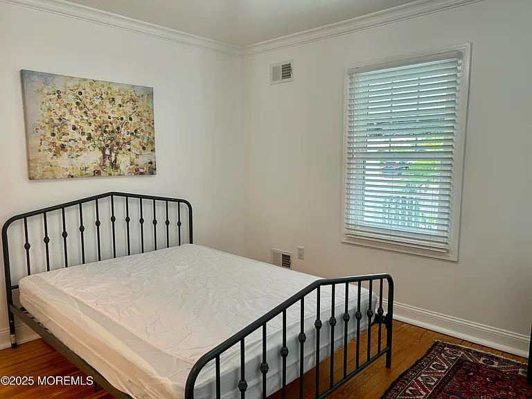 303 Evergreen Ave — Photo 16