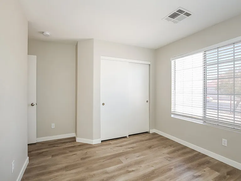 3633 Nairobi Ln — Photo 13