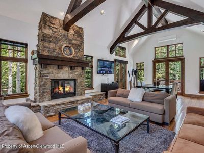 1392 Snowbunny Ln #A, Aspen, CO, 81611