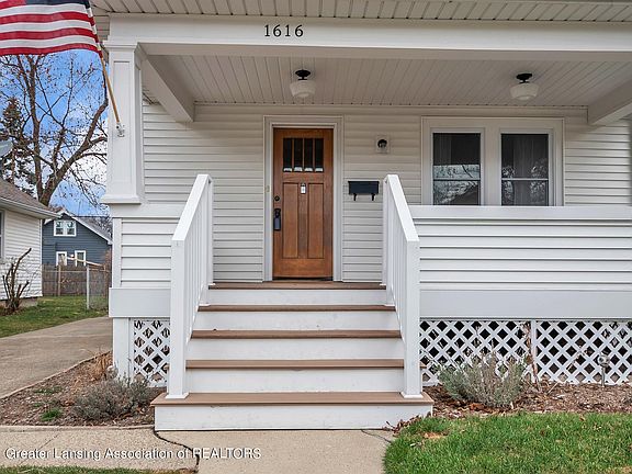 5th image of 1616 N Genesee Dr