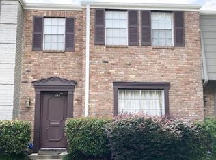 1145 Country Place Dr, Houston, TX 77079