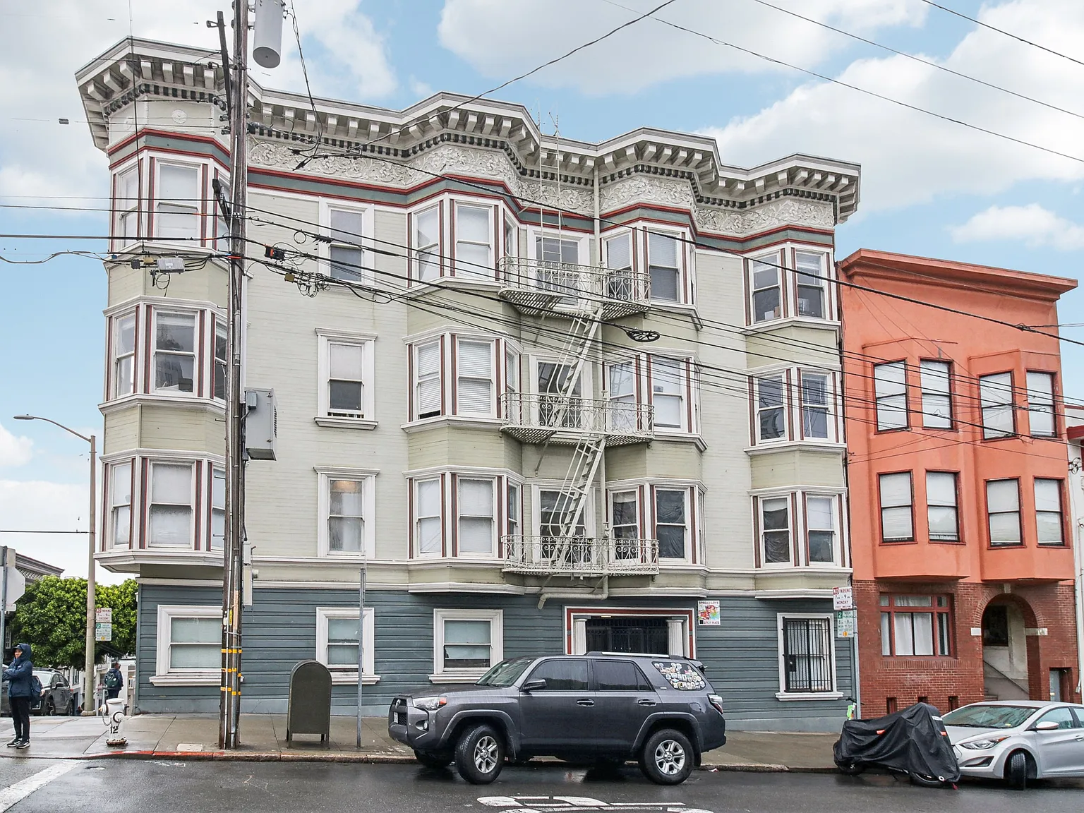 1301 Leavenworth Street — Photo 2