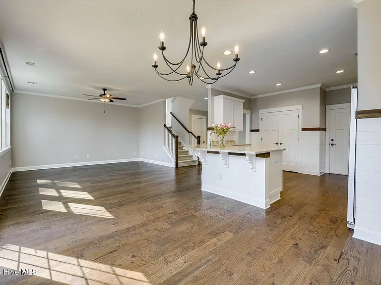 1003 Glenhaven Dr — Photo 14
