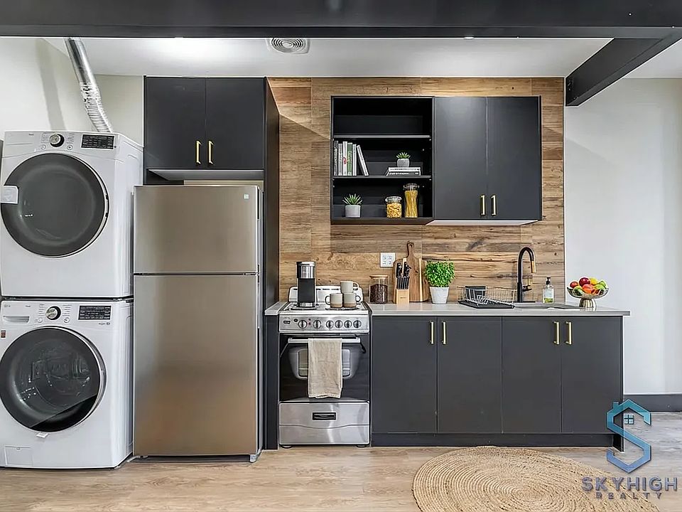 2nd image of 1665 Brooklyn Ave #1E