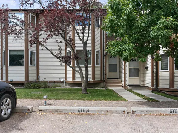 6163 38th Ave NW, Edmonton, AB T6L 3Z5