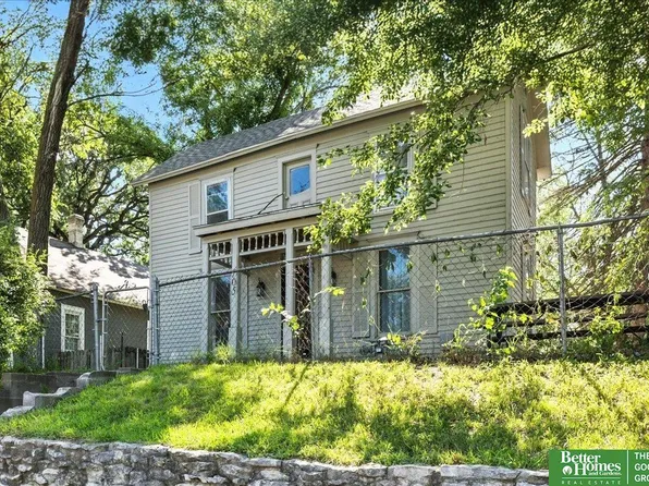 705 S 1st St, Plattsmouth, NE 68048