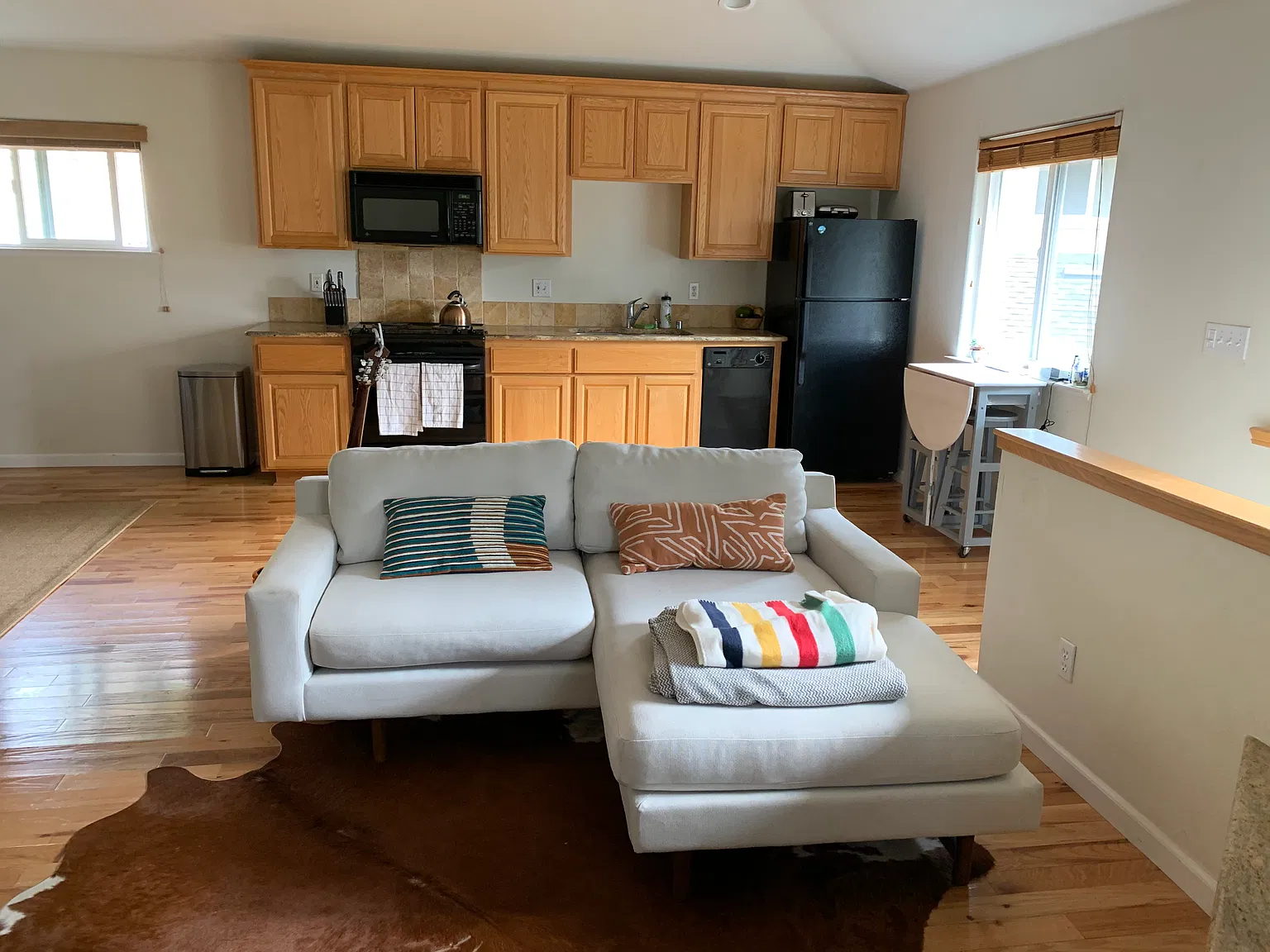 Studio, 572 sqft, $2,950 — Photo 4