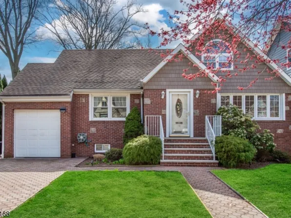11 Rosemawr Pl, Clifton City, NJ 07012