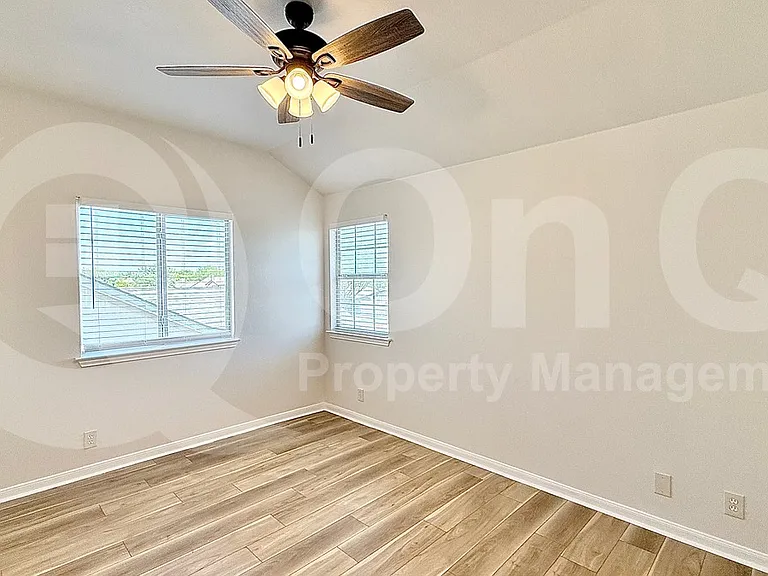 21204 Secretariat Ridge Ln — Photo 10