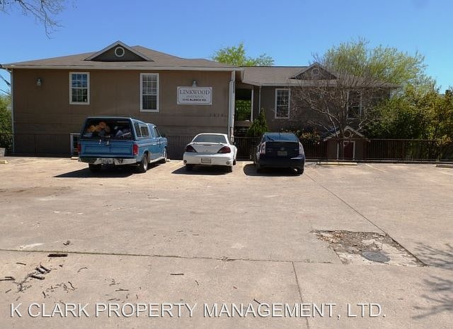 1st image of 631/633 Morningview Dr