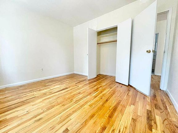 4th image of 333 E 108th St APT 3E