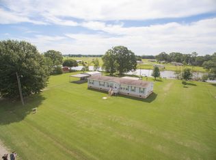 195 Blue Grass Dr, Washington, LA 70589