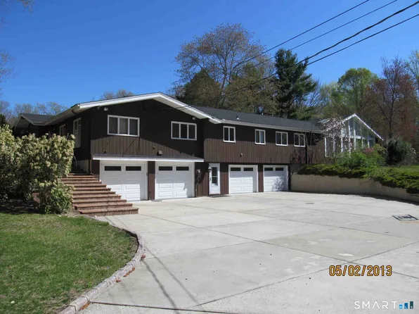 212 Honeycomb Lane, Milford, CT 06461