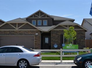 7418 Lacey Dr, Fresno, CA 93722