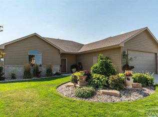 8000 S Copper Ridge Rd, Sioux Falls, SD 57108