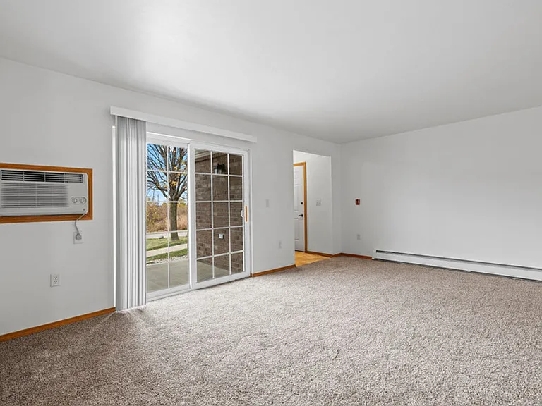 Gateway Estates Apartments — Photo 17