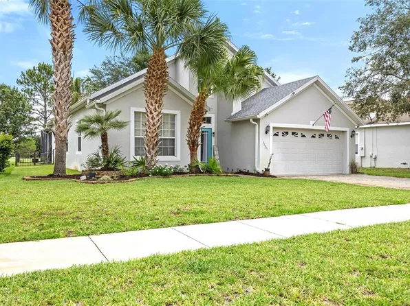 33821 Terragona Dr, Sorrento, FL 32776