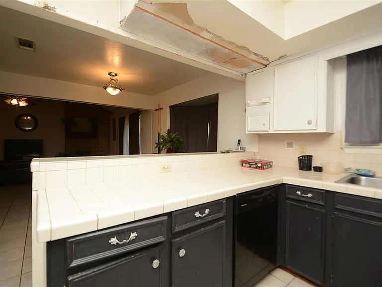 137 Pine Mdws — Photo 14
