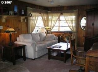 2915 NE Marine Dr #T-2, Portland, OR