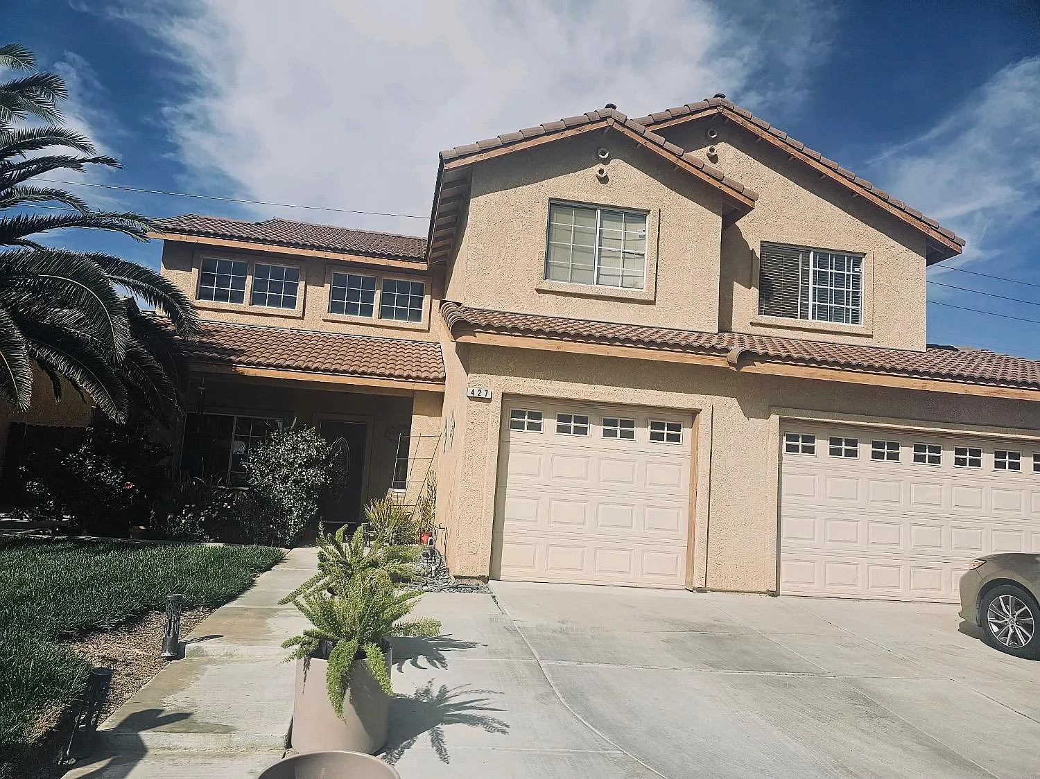 427 Burgundy St photo 1