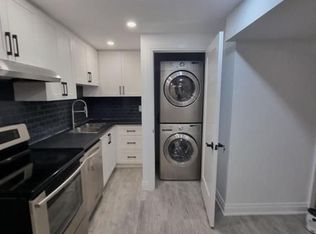 145 Fred Young Dr ROOM 2, Toronto, ON M3L 0A4