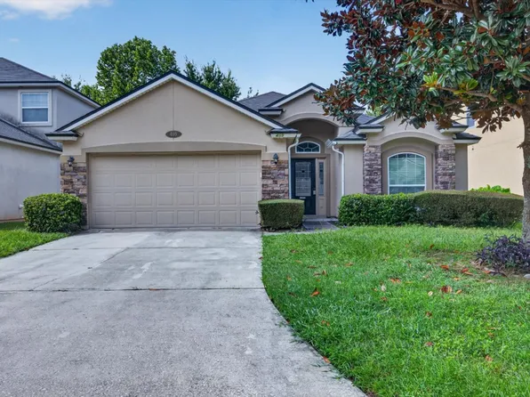 469 Glendale Ln, Orange Park, FL 32065