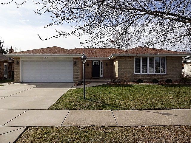 1st image of 7667 Sycamore Dr