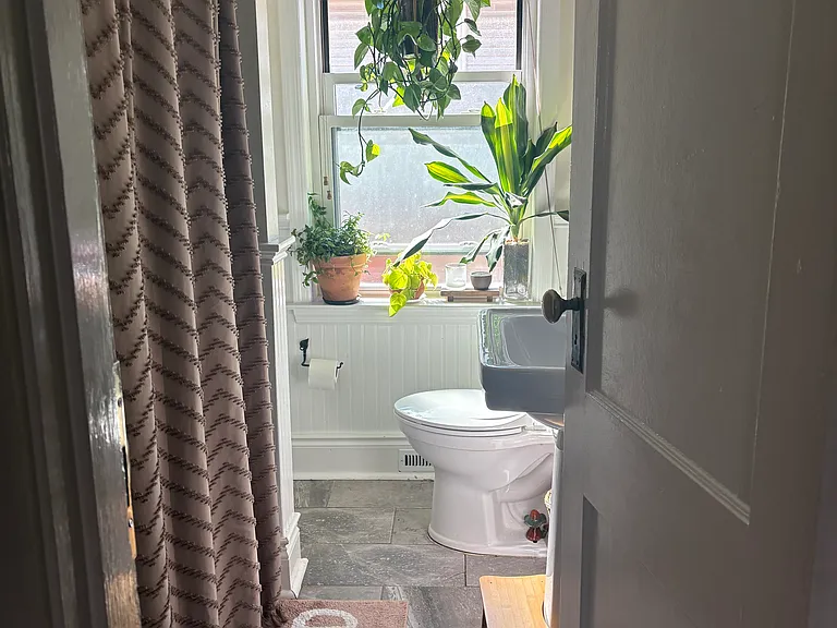145 Oliver Ave — Photo 33