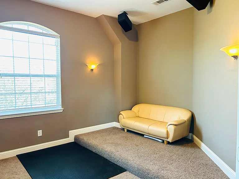 1273 Ranch Gate Ln — Photo 23