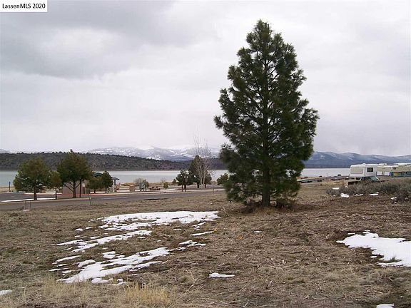 2nd image of 687-760 Cherry Way