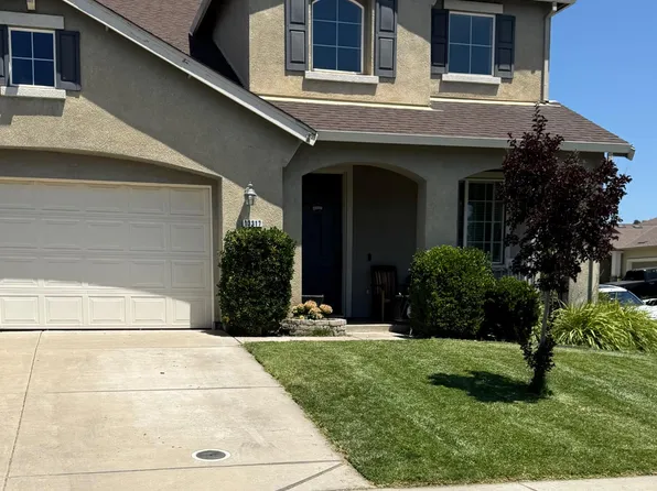 13317 Harbor Dr, Waterford, CA 95386