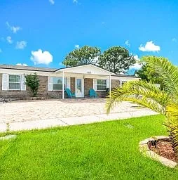 2212 Mindanao Dr — Photo 5