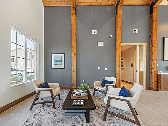 3rd image of 1811 Tradewinds Blvd #2-308