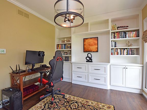 5th image of 4633 Morris Ct
