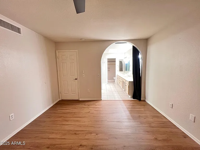 16640 N 29th Dr — Photo 18