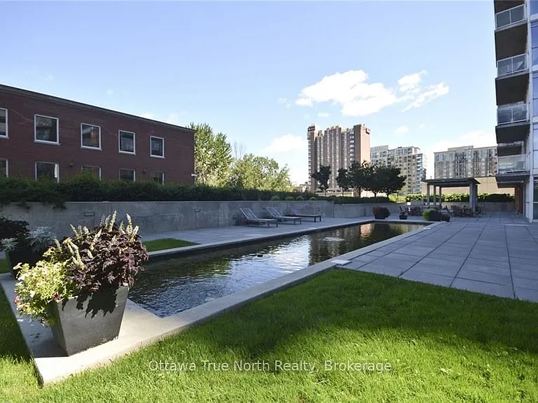 179 George St #707 — Photo 17