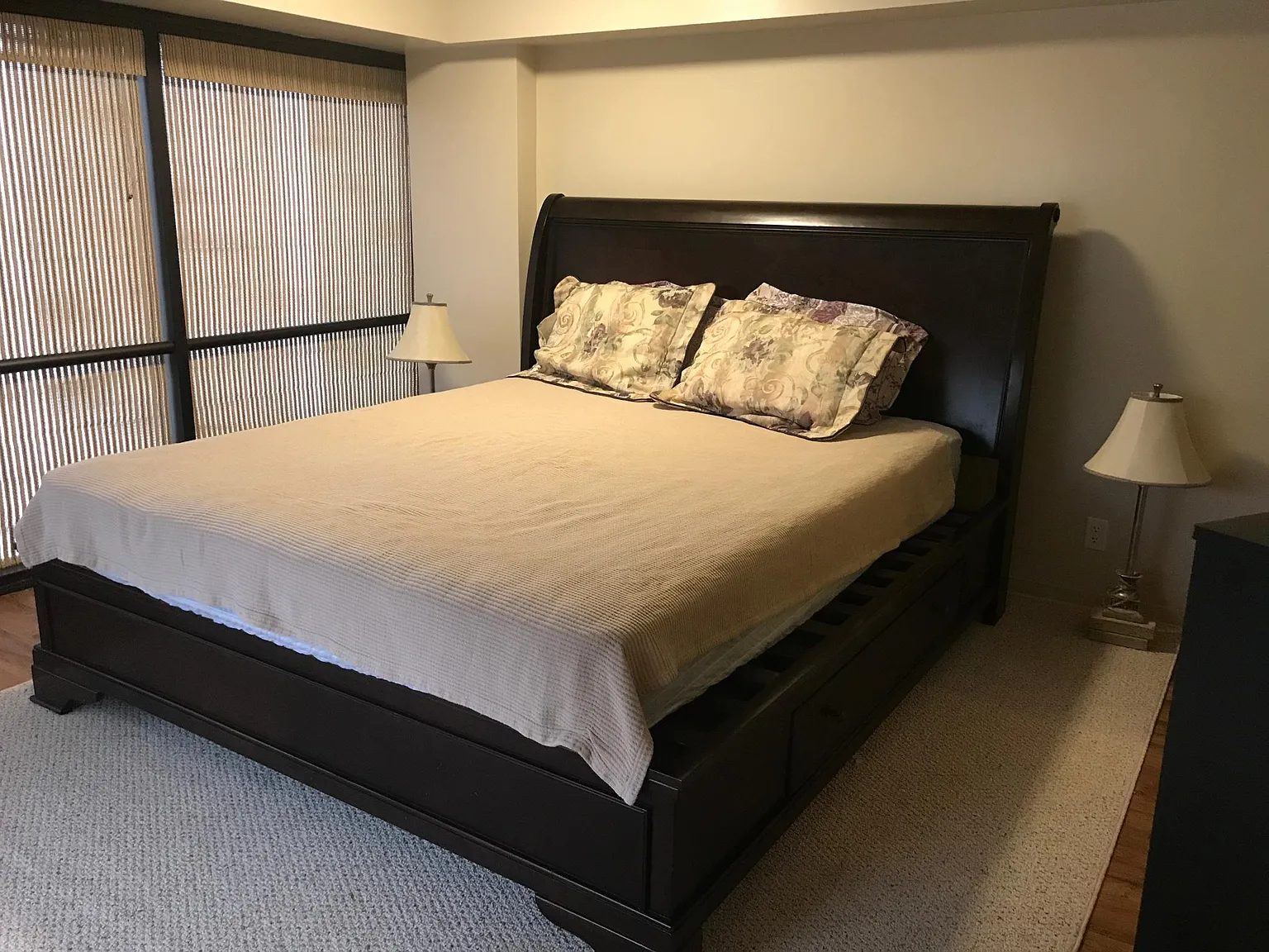 1 bed, 527 sqft, $2,300 — Photo 2