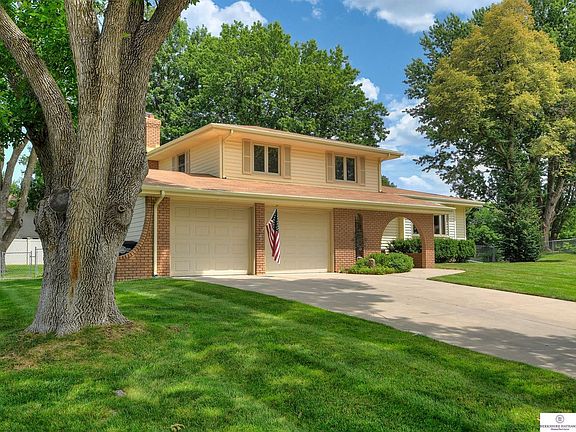 3rd image of 14214 Briggs Cir