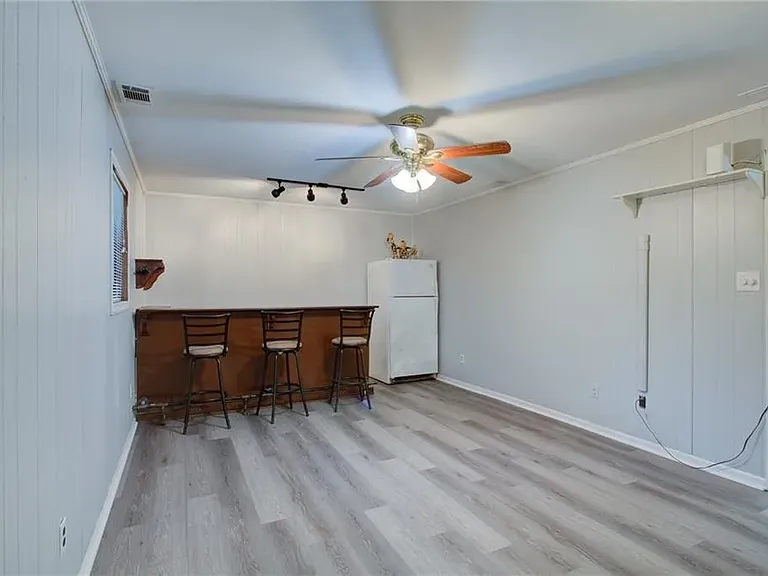 1357 Monfort Rd — Photo 10