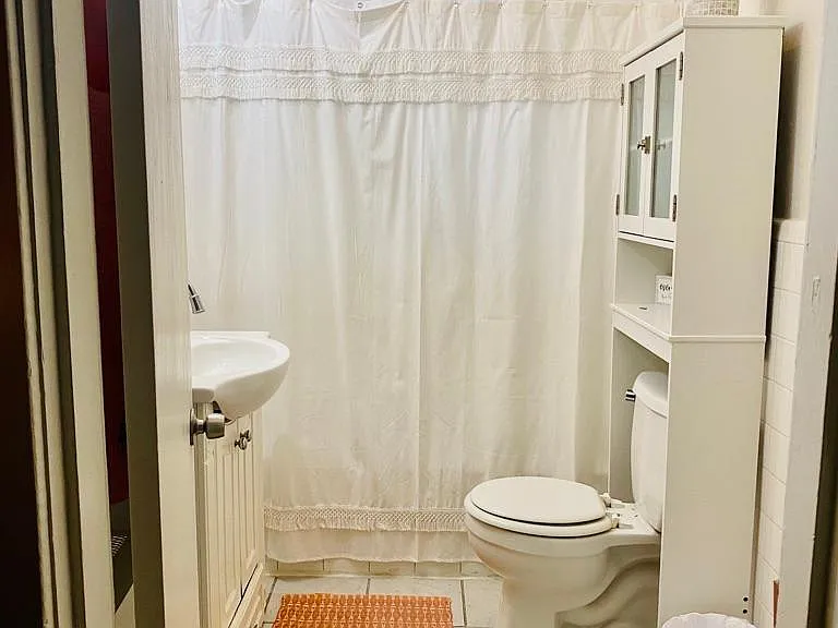 728 Echles St — Photo 12