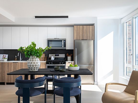 3rd image of 56-27 2nd St #2801