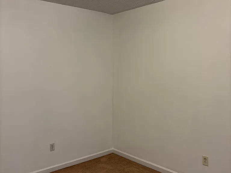 1460 Crowndale Dr — Photo 25