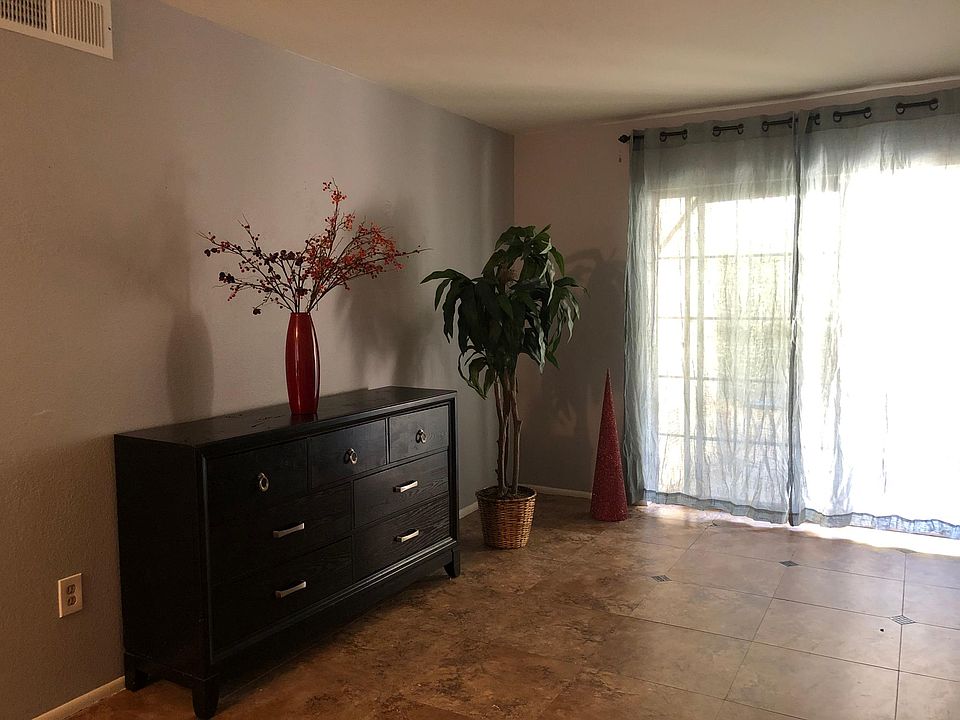 Great room for living /family room