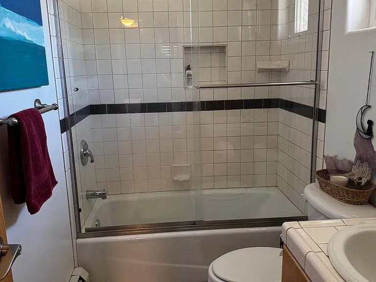78 Jameson Dr — Photo 27